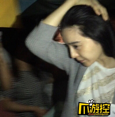 范冰冰坐陈漫大腿